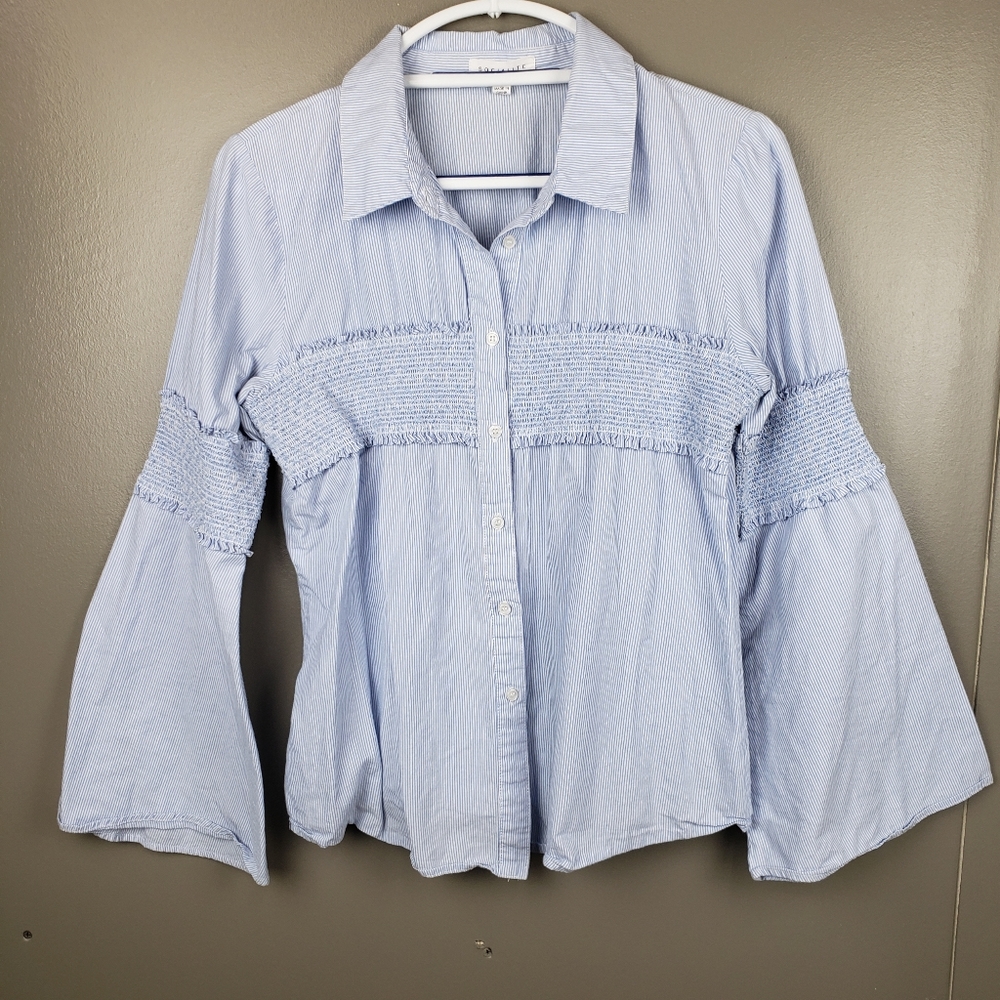 Socialite Womens Top Large striped